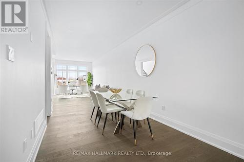 17 Antonio Court, Toronto, ON - Indoor Photo Showing Dining Room