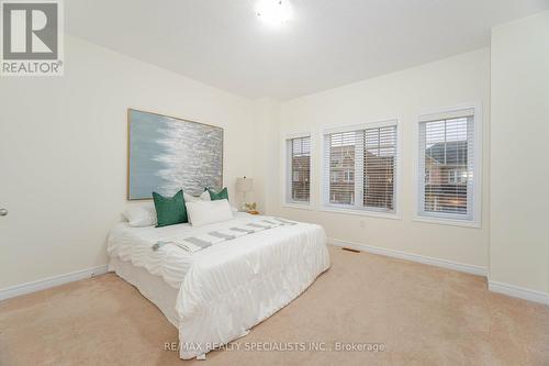 90 Truro Circle, Brampton, ON - Indoor Photo Showing Bedroom