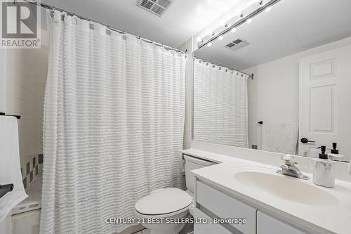 908 - 101 Subway Crescent, Toronto, ON - Indoor Photo Showing Bathroom