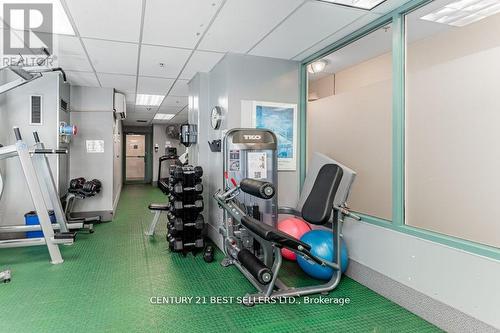 908 - 101 Subway Crescent, Toronto, ON - Indoor Photo Showing Gym Room