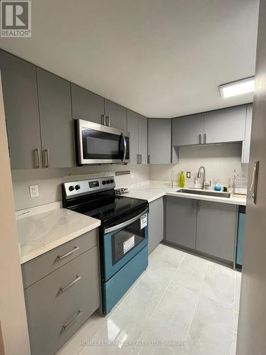 107 - 1510 Richmond Street, London, ON - Indoor Photo Showing Kitchen