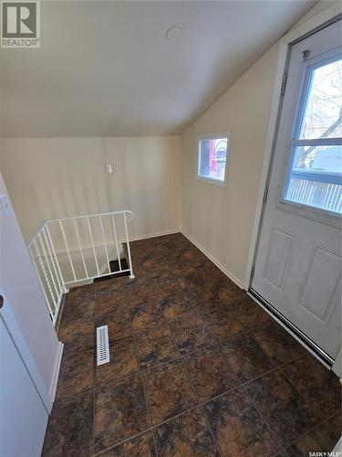 813 Souris Avenue, Weyburn, SK - Indoor Photo Showing Other Room