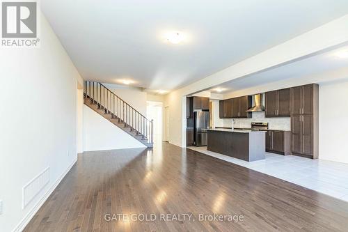 861 Rexton Drive, Oshawa, ON - Indoor Photo Showing Kitchen