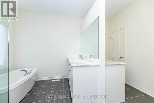 861 Rexton Drive, Oshawa, ON - Indoor Photo Showing Bathroom