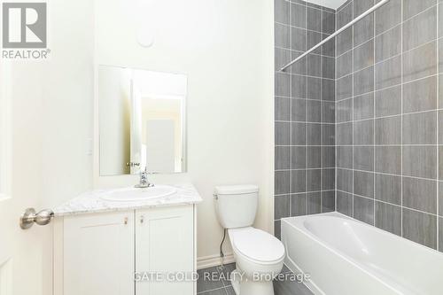 861 Rexton Drive, Oshawa, ON - Indoor Photo Showing Bathroom