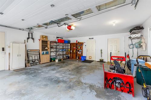 1061 Westview Road, Creston, BC - Indoor Photo Showing Garage