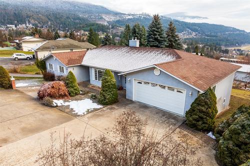 1061 Westview Road, Creston, BC - Outdoor