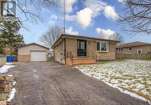 43 Mohawk Drive, Guelph (Brant), ON - Outdoor