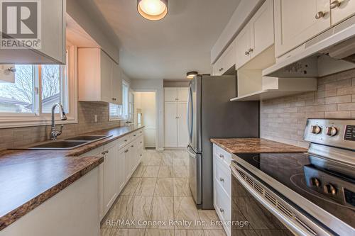 43 Mohawk Drive, Guelph (Brant), ON - Indoor Photo Showing Kitchen With Double Sink