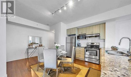 1602 - 89 South Town Centre Boulevard, Markham, ON - Indoor Photo Showing Kitchen With Double Sink