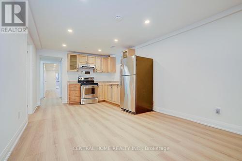 Bsmt - 50 Sherwood Forest Drive, Markham, ON - Indoor Photo Showing Kitchen