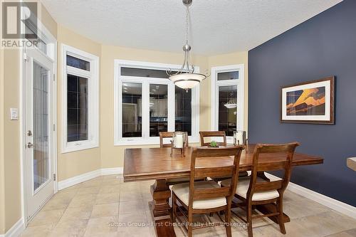 128 Sir Adam Beck Road, Stratford, ON - Indoor Photo Showing Dining Room