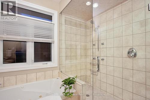 128 Sir Adam Beck Road, Stratford, ON - Indoor Photo Showing Bathroom