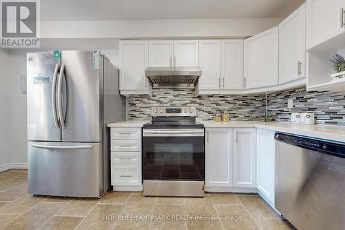 94 James Park Square, Toronto, ON - Indoor Photo Showing Kitchen With Stainless Steel Kitchen With Upgraded Kitchen