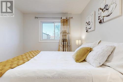 94 James Park Square, Toronto, ON - Indoor Photo Showing Bedroom