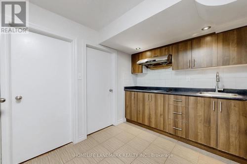 94 James Park Square, Toronto, ON - Indoor Photo Showing Kitchen