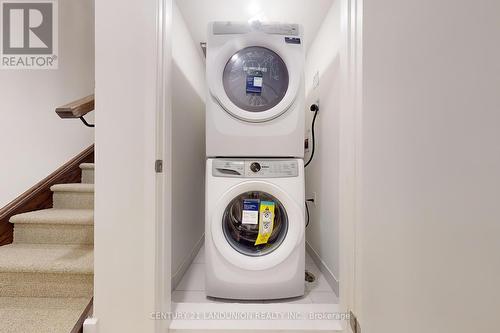 265 - 150 Honeycrisp Crescent, Vaughan, ON - Indoor Photo Showing Laundry Room