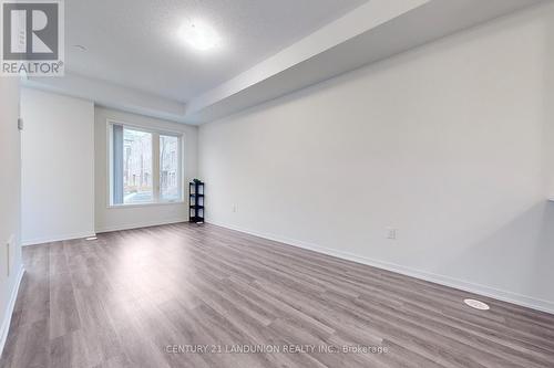 265 - 150 Honeycrisp Crescent, Vaughan, ON - Indoor Photo Showing Other Room