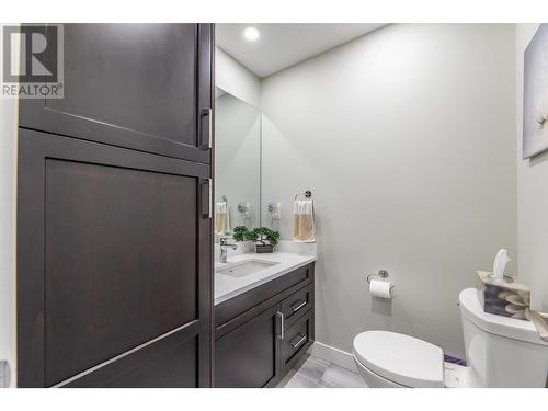 445 Ritchie Avenue, Naramata, BC - Indoor Photo Showing Bathroom