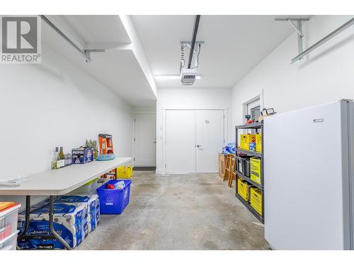 445 Ritchie Avenue, Naramata, BC - Indoor Photo Showing Garage