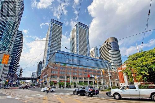 4611 - 17 Bathurst Street, Toronto, ON - Outdoor With Facade