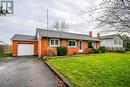 4107 Aberdeen Road, Lincoln (982 - Beamsville), ON  - Outdoor With Facade 