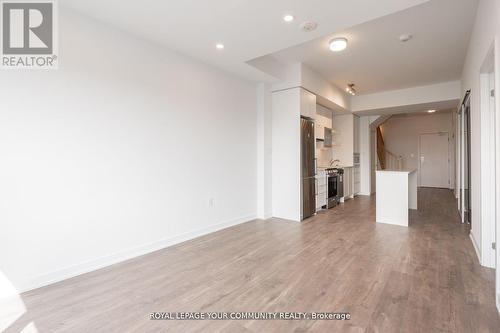 803 - 2433 Dufferin Street, Toronto, ON - Indoor Photo Showing Other Room