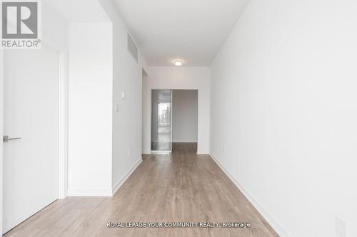 803 - 2433 Dufferin Street, Toronto, ON - Indoor Photo Showing Other Room