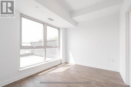 803 - 2433 Dufferin Street, Toronto, ON - Indoor Photo Showing Other Room