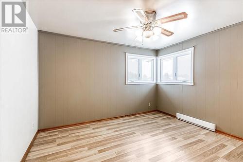 3261 St.Laurent Street, Chelmsford, ON - Indoor Photo Showing Other Room