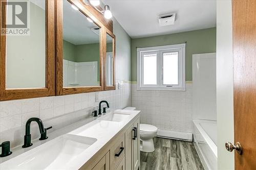 3261 St.Laurent Street, Chelmsford, ON - Indoor Photo Showing Bathroom