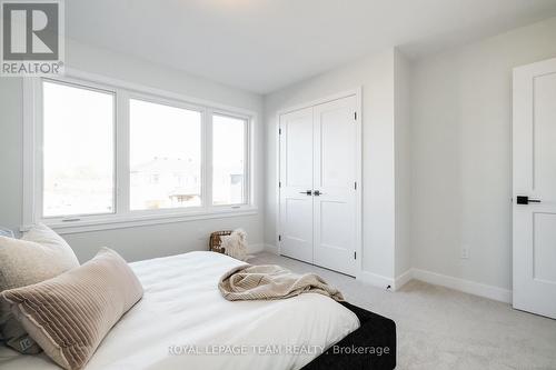 1005 Moore Street, Brockville, ON - Indoor Photo Showing Bedroom