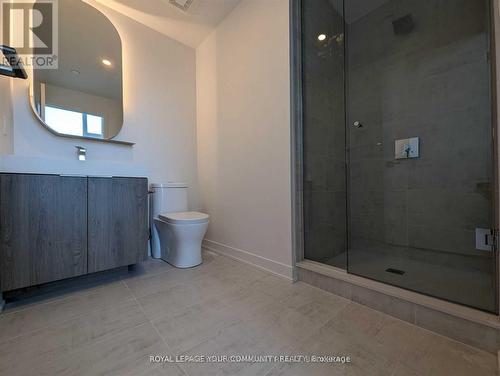 Ph3203 - 15 Holmes Avenue, Toronto, ON - Indoor Photo Showing Bathroom