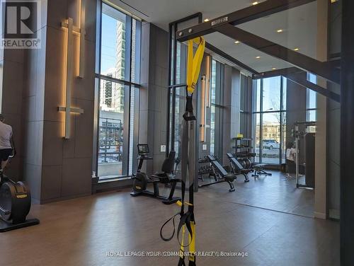 Ph3203 - 15 Holmes Avenue, Toronto, ON - Indoor Photo Showing Gym Room