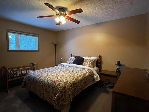 218 Rd & Hwy #10 Highway, Swan River, MB - Indoor Photo Showing Bedroom