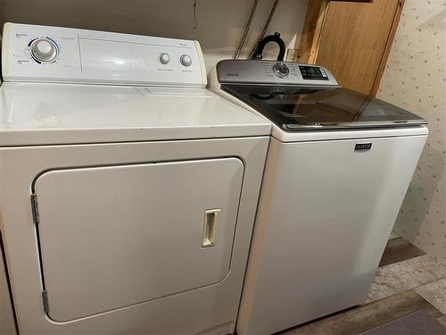 218 Rd & Hwy #10 Highway, Swan River, MB - Indoor Photo Showing Laundry Room