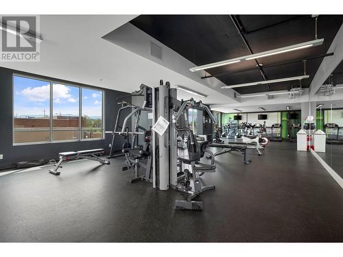 2040 Springfield Road Unit# 904, Kelowna, BC - Indoor Photo Showing Gym Room