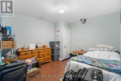 4061 Village Creek Drive, Fort Erie (328 - Stevensville), ON - Indoor Photo Showing Bedroom