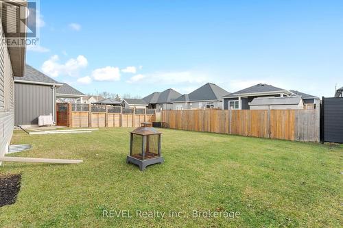 4061 Village Creek Drive, Fort Erie (328 - Stevensville), ON - Outdoor With Backyard