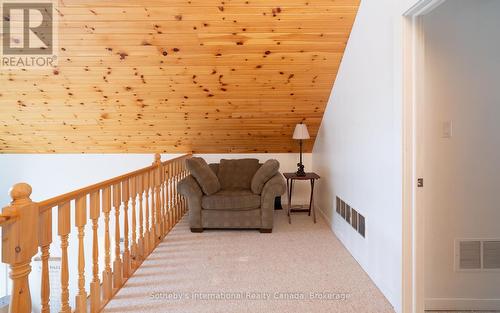 1010 Ransbury Road, Muskoka Lakes (Watt), ON - Indoor Photo Showing Other Room