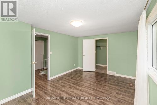 25 - 100 St Andrews Court, Hamilton, ON - Indoor Photo Showing Other Room