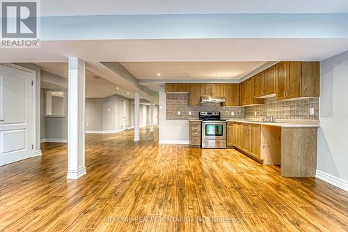 15 Warden Woods Court, Markham, ON - Indoor Photo Showing Kitchen With Stainless Steel Kitchen