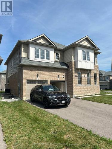 30 Sara Drive, Thorold, ON - Outdoor With Facade