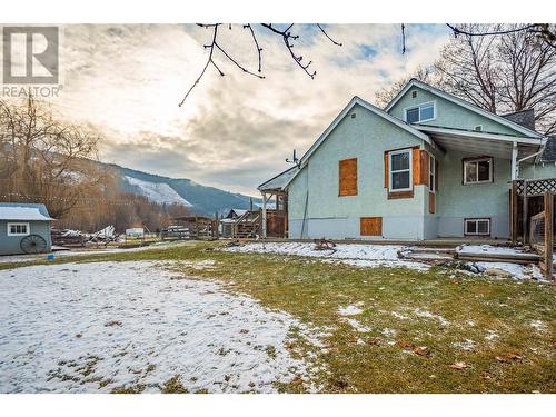 6934 Highway 6, Coldstream, BC - Outdoor