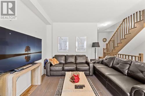 42 - 50 Edinburgh Drive, Brampton, ON - Indoor Photo Showing Living Room