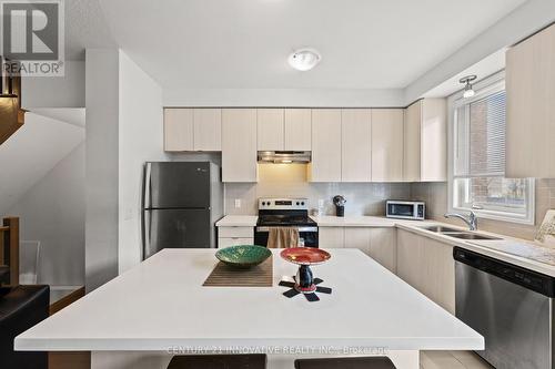 42 - 50 Edinburgh Drive, Brampton, ON - Indoor Photo Showing Kitchen With Stainless Steel Kitchen With Double Sink With Upgraded Kitchen