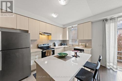 42 - 50 Edinburgh Drive, Brampton, ON - Indoor Photo Showing Kitchen With Stainless Steel Kitchen