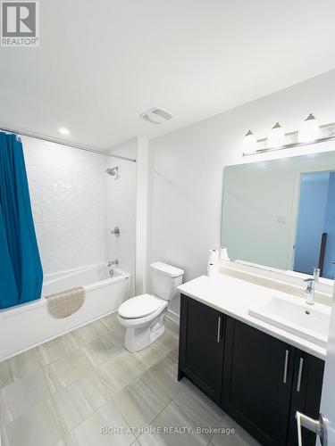 2073 Allegrini Terrace, Ottawa, ON - Indoor Photo Showing Bathroom