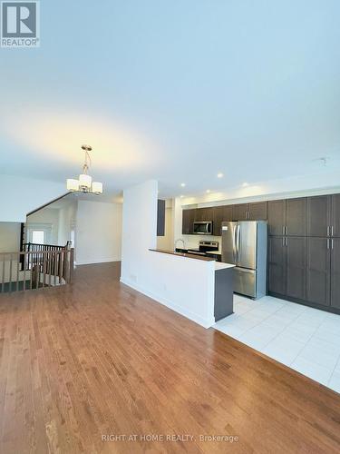 2073 Allegrini Terrace, Ottawa, ON - Indoor