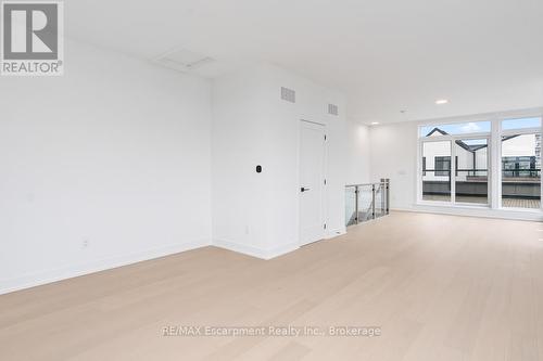 19 - 20 Lou Parsons Way, Mississauga (Port Credit), ON - Indoor Photo Showing Other Room